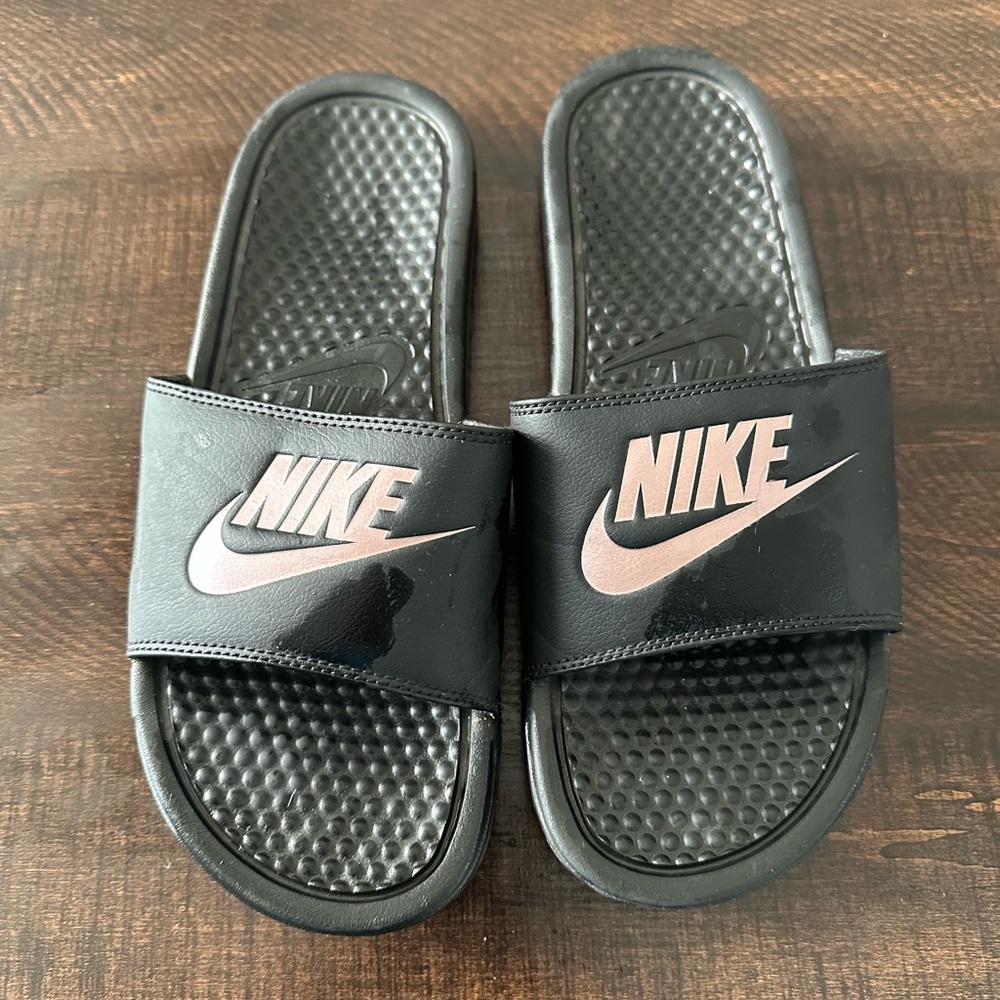 Nike Black Comfort Slides